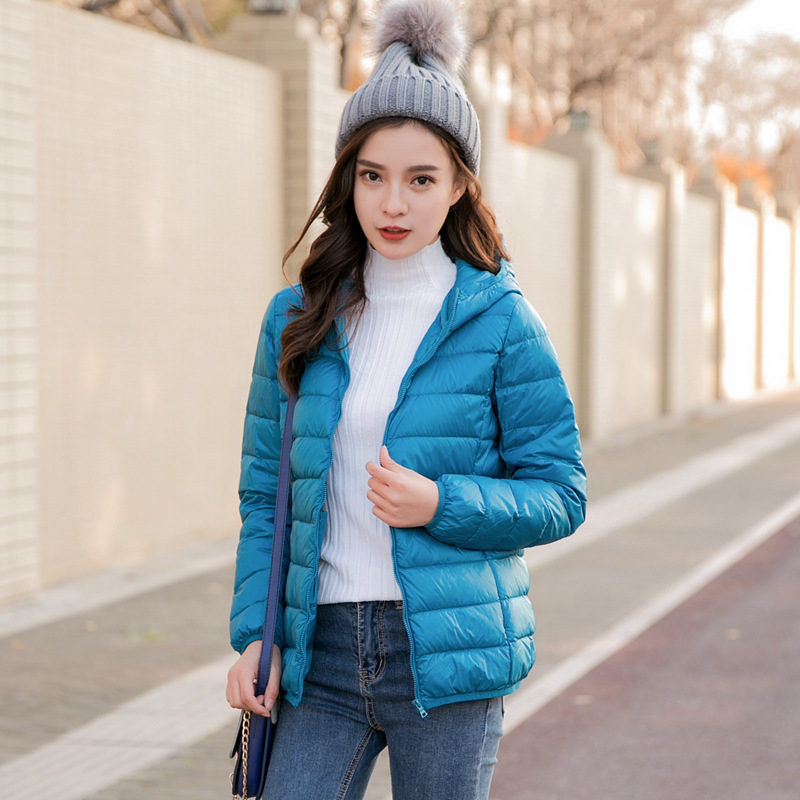 Női könnyű pehelydzseki álló gallérral, koreai stílusú casual, plusz méret, rövid kapucnis kabát