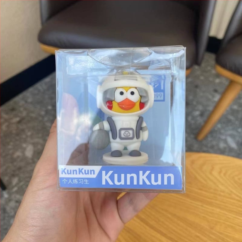 IKUN Chicken General φιγούρα ρητίνης για διακόσμηση αυτοκινήτου