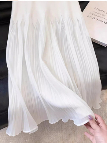 Fehér chiffonból készült pliszírozott patchwork midi szoknya nőknek, magas derék, elegáns és folyó vonalú