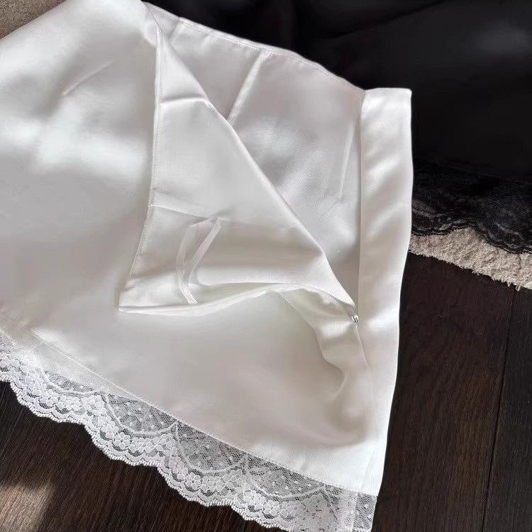 Csipés-satén rövid bodycon szoknya patchwork paneles kialakítással, nyár 2026, egyszínű, nőknek