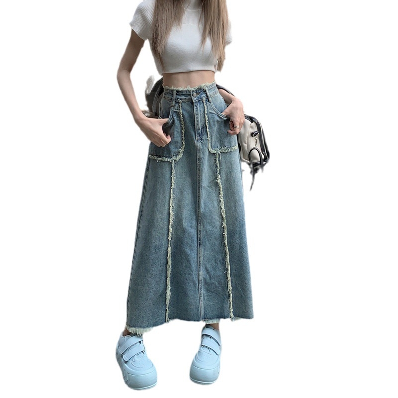 Retro denim szoknya patchwork és foszló szélekkel, A-vonalú, középméretű, nyári viselet