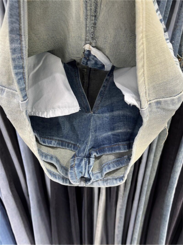 Női vintage farmer denim miniszoknya kék, A-vonal, rövid, csípőre simuló, enyhén rugalmas