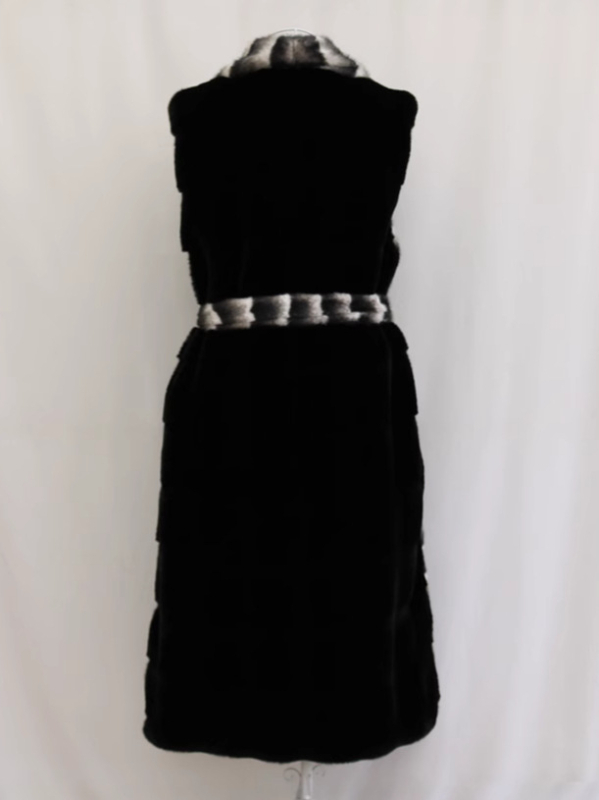 Hosszú női műszőrme kabát, téli meleg, széles gallér, zebra mintás öv, plusz méretű mellény