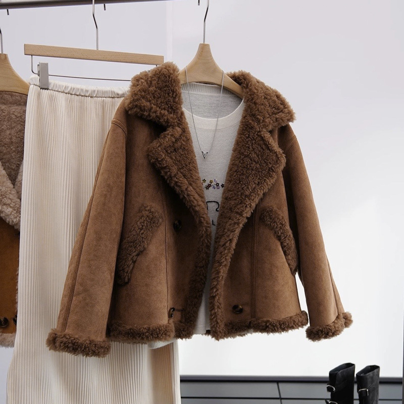 Női reversibil kabát 100% gyapjú shearling szőrmével, texturált, közép-hosszú, tavasz 2026
