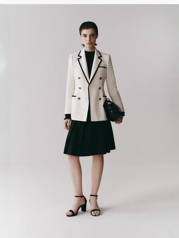 Aino Chanel-stílusú színblokkolt, slim-fit női blézer, sokoldalú irodai viselet