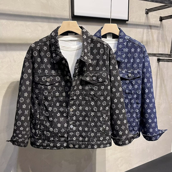 Férfi denim-pamut dzseki, streetwear stílus, téli mindennapi viselet