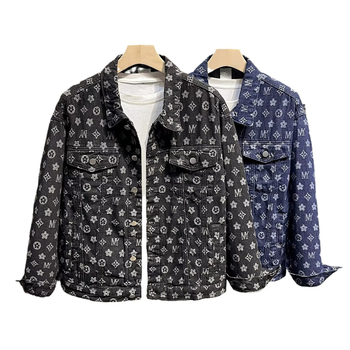 Férfi denim-pamut dzseki, streetwear stílus, téli mindennapi viselet
