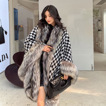 Női műszőrme kabát, 2026-os modell, houndstooth mintás, vastagított, kétoldalas viselés, elegáns sál-köpeny téli viselethez