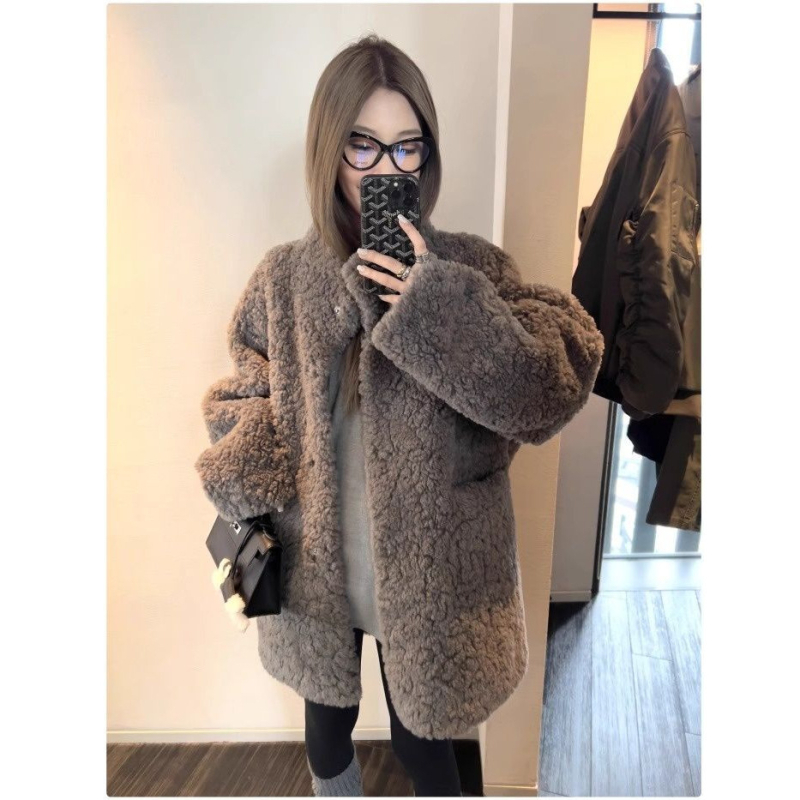 Plus-size koreai stílusú téli kabát műszőrme