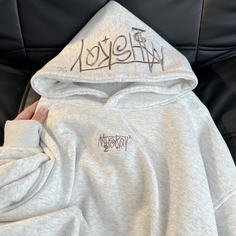 Női hímzett kapucnis pulóver, vastag fleece belsővel, laza szabás, kapucnival
