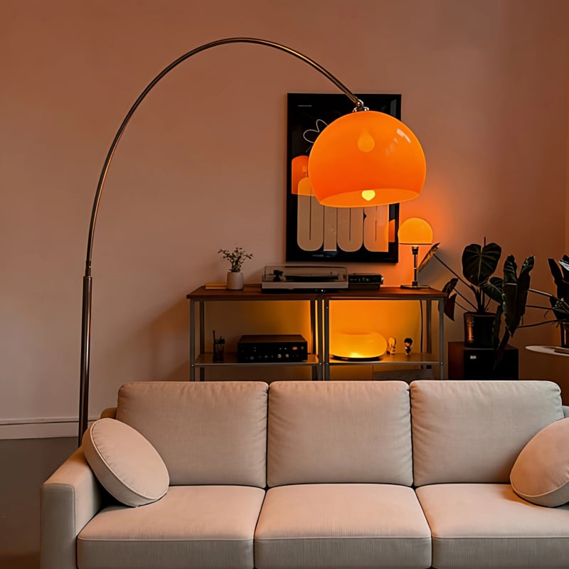 Amerikai stílusú minimalist lámpa a nappaliba, akril árnyékolóval, vasból készült testtel és LED világítással, elegáns dekoratív hangulatot teremt.
