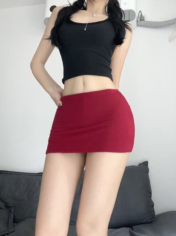 Rugalmas, magas derekú mini ceruza szoknya pamut–spandex anyagból, karcsú vonal