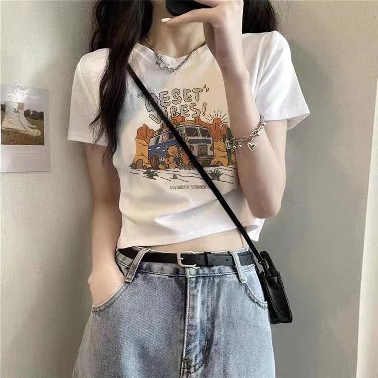 Női Milk Silk rövid ujjú póló cartoon mintával, kerek nyak, street hipster stílus, nyári top