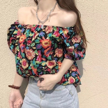 Női virágmintás off-shoulder felső, nyár 2026, laza szabású