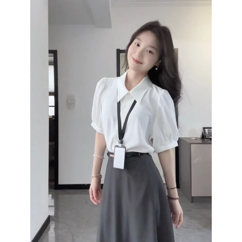 Női fehér chiffon rövid ujjú blúz nyári irodai viselet, masnival, francia hatású elegáns karcsú vonal