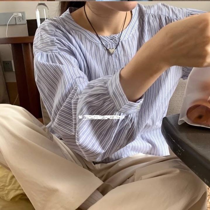 Kék csíkos női ing, tavasz–ősz 2025, francia tervezés, karcsú szabás, butik dizájn