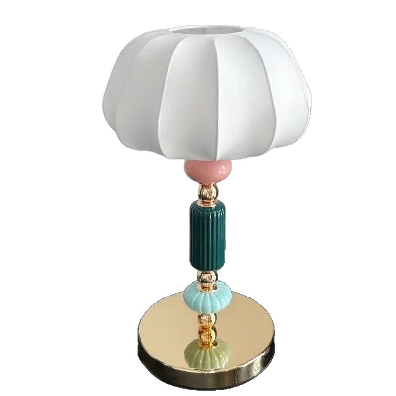 Stojaca lampa vo francúzskom štýle s látkovým tienidlom, retro osvetlenie Wabi-Sabi do obývačky a spálne