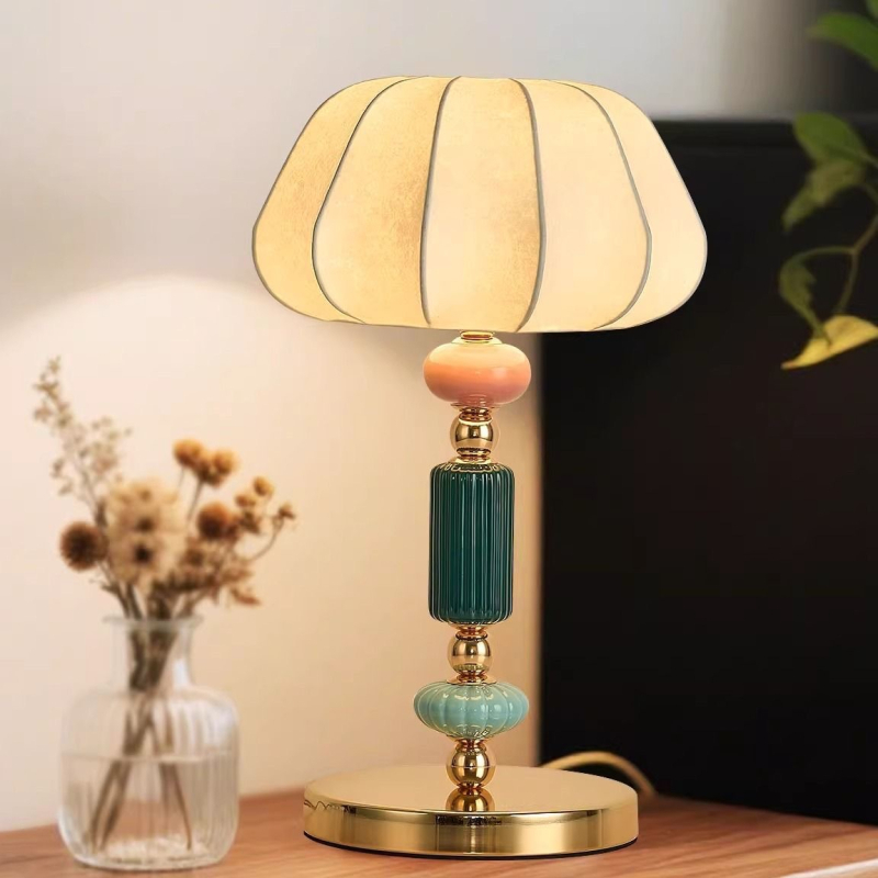 Stojaca lampa vo francúzskom štýle s látkovým tienidlom, retro osvetlenie Wabi-Sabi do obývačky a spálne