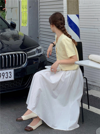 2026 tavasz Koreai V-nyakú rövid zakó nőknek, elegáns Chanel-stílusú felső FS-389