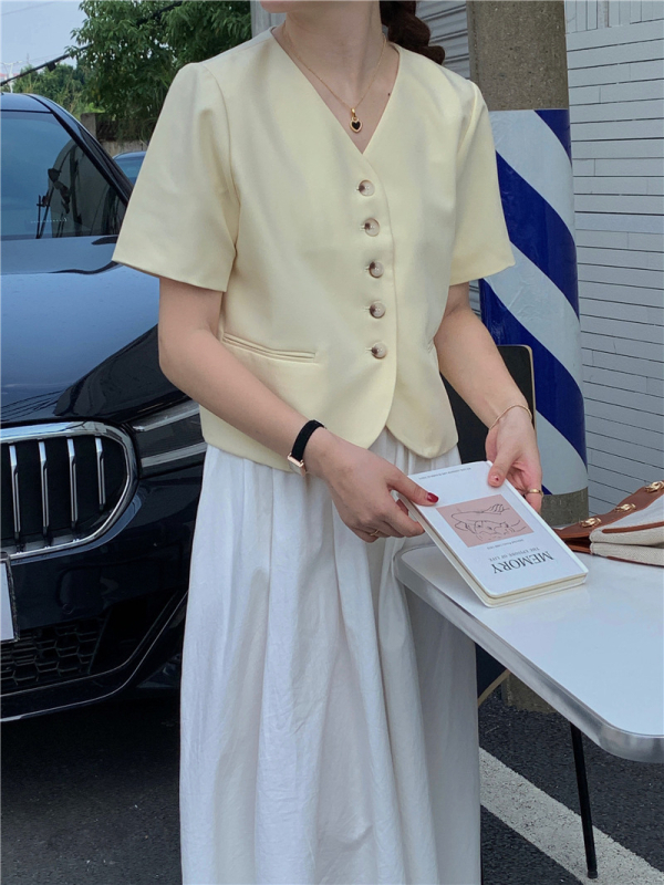 2026 tavasz Koreai V-nyakú rövid zakó nőknek, elegáns Chanel-stílusú felső FS-389