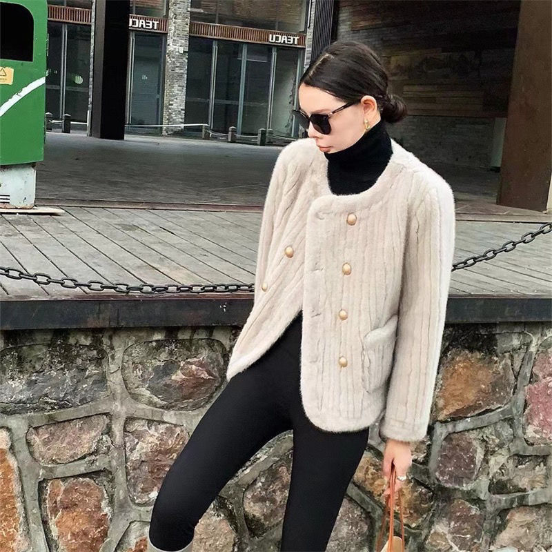 Женско палто от изкуствена норка, късо, двойно закопчаване, Chanel стил, есенно-зимно 2022