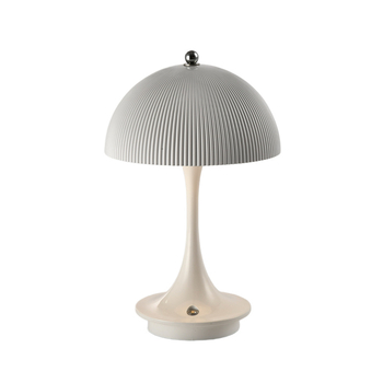 Nová stolová lampa z roku 2026 s luxusnou povrchovou úpravou, nabíjaním cez USB, ozdobným tvarom kvetinového púčika a štíhlym dizajnom.