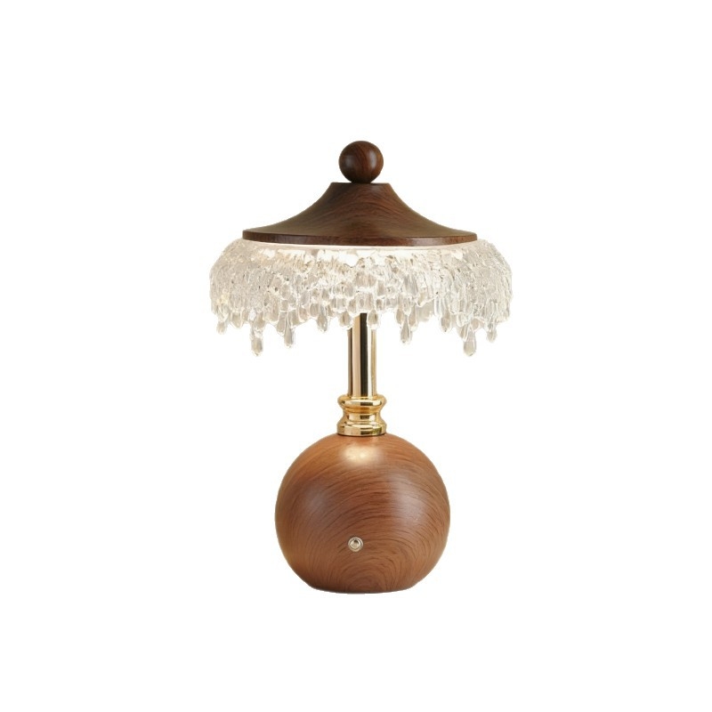 Stolová lampa vo francúzskom štýle s americkým retro nočným svietidlom z masívneho dreva do spálne a obývačky, prémiová dekoratívna lampa s nabíjateľnou ochranou očí