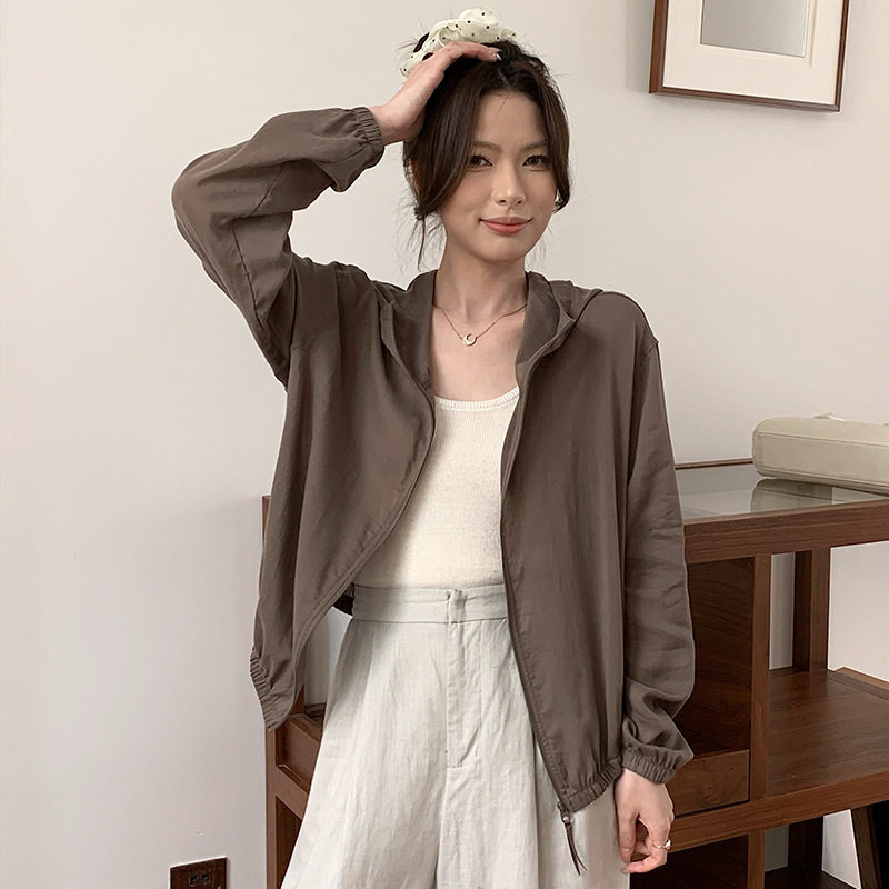 Női kapucnis dzseki-ruha Tencel-len keverékből, tavasz–nyár, lélegző, minimalist design, cipzárral