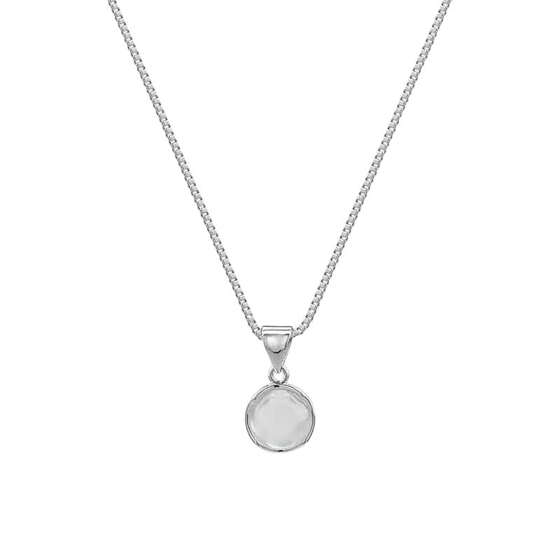 Fehér chalcedon medálos nyaklánc nőknek, luxus minimalist stílus, egyedi tervezés, elegáns és sokoldalú kulcscsont-kötél