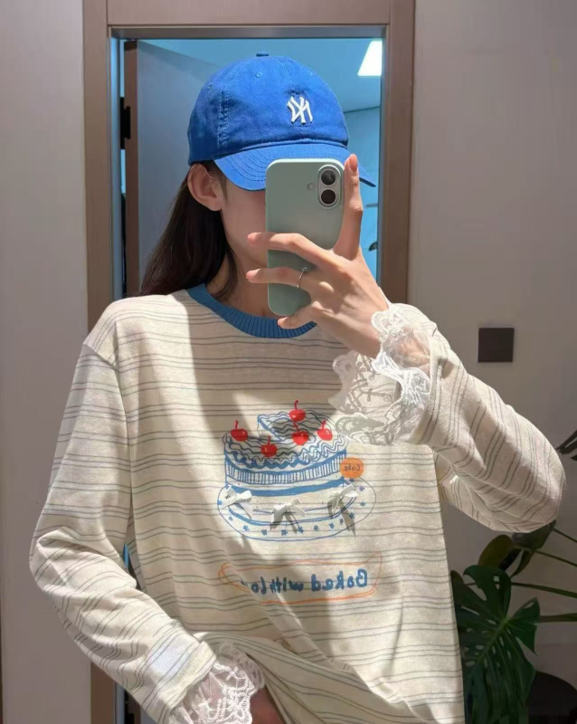 Női pamut T-shirt csipés szegéllyel, 3D masnival és pillangónyomattal, koreai stílusban, 2026 tavasz