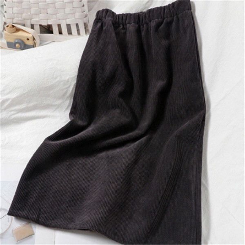 Őszi-téli corduroy midi szoknya fleece-béléssel, hátsó hasítékkal, testhez álló fazon