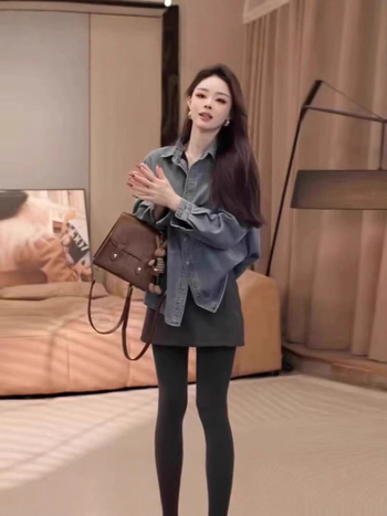 Női fleece-denim ing, retro kék nyuszihímzéssel, hongkong-stílusú, 2026-os modell