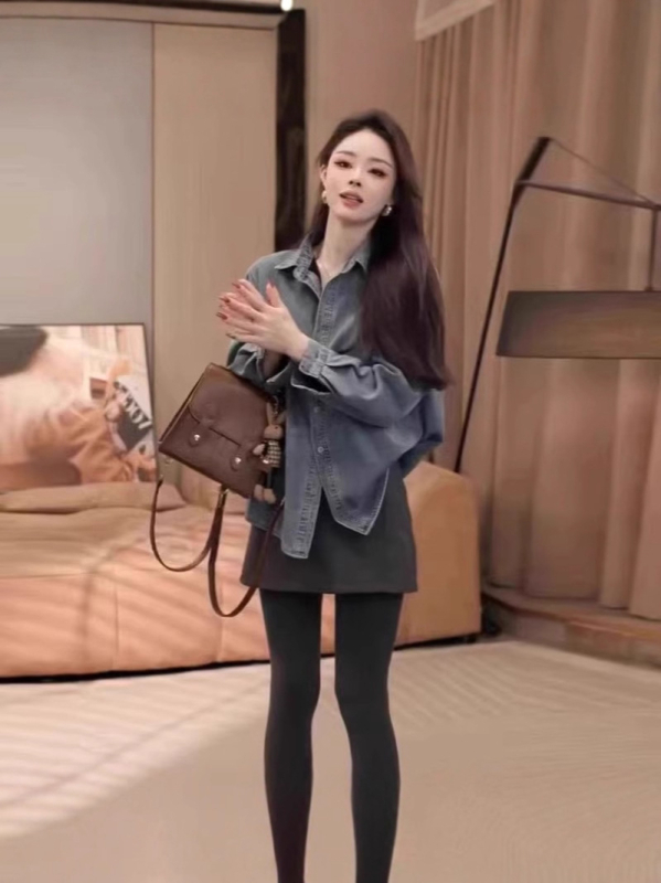 Női fleece-denim ing, retro kék nyuszihímzéssel, hongkong-stílusú, 2026-os modell