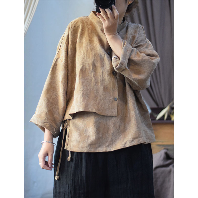 Női retro stílusú ing mosott lenből jacquard textúrával, belső húzózsinórral és külső elülső gombos plakkal, tavaszi dizájn, modell 23075