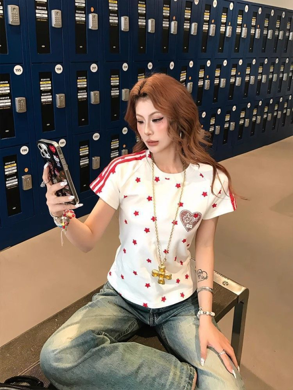 Női rövid ujjú póló csillag mintával, nyári slim fit topp, amerikai stílusú design