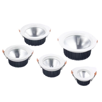 4 hüvelykes felületre szerelt, vízálló LED-downlight alumínium házban, wall washer funkcióval