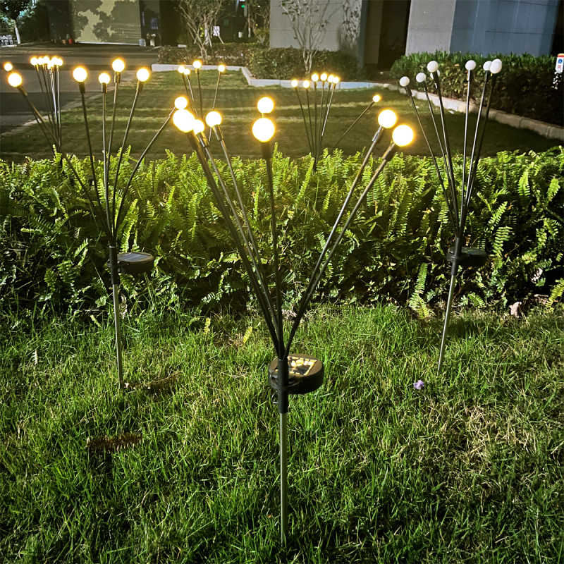 Ηλιακά LED φώτα πυγολαμπίδας για κήπο, γκαζόν και μπαλκόνι — Αδιάβροχα IP44