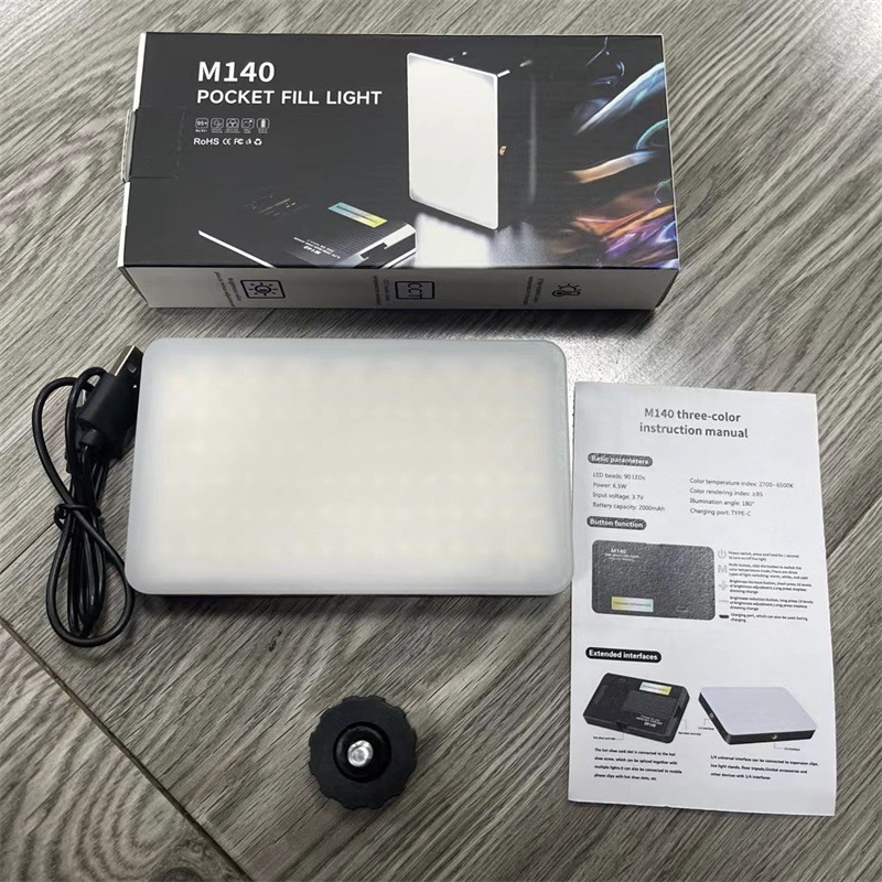 Επαναφορτιζόμενος RGB LED φωτισμός M140 για κάμερα – φορητό φως φωτογραφιών με τρεις θερμοκρασίες χρώματος