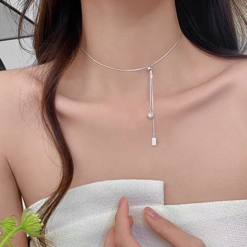 S925 sterling ezüst gyöngy nyaklánc nőknek, 2026-os új stílus, elegáns és minimalist, egy medál, állítható kulcscsont-lánc