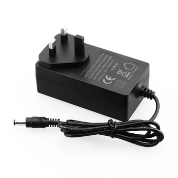 Τροφοδοτικό με βρετανικό πρότυπο, 12V 5A, 60W, για LED λωρίδες και συσκευές ομορφιάς, πρίζα τοίχου