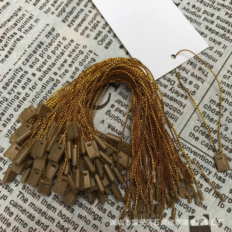 Sada závesných korálok, lana a príveskov na visačky na oblečenie a textil