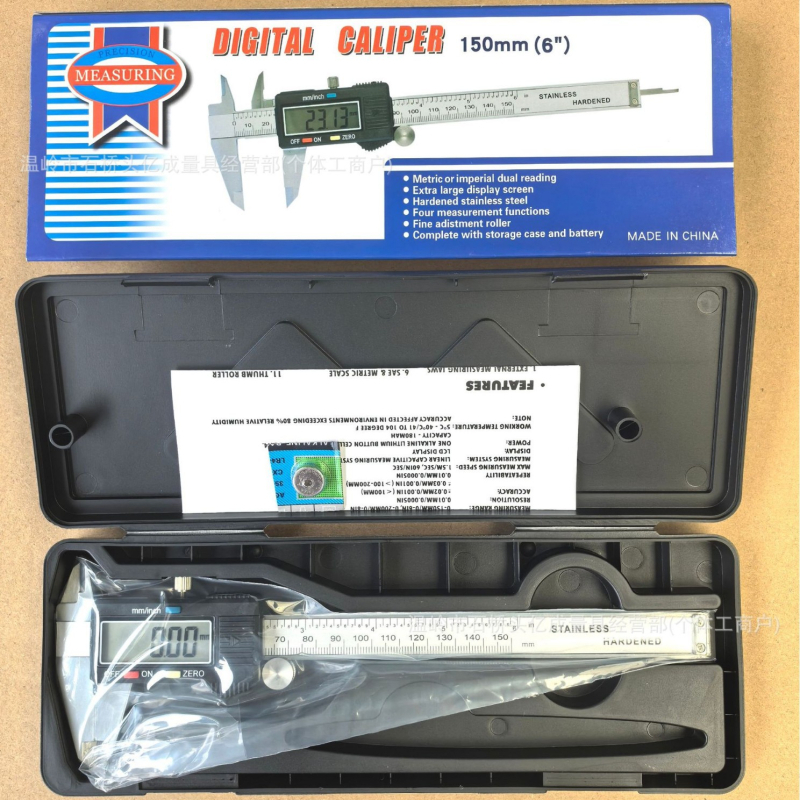 Digitális tolómérő, 0–150 mm, cink‑ötvözet test, fekete műanyag ház, elektronikus kijelző
