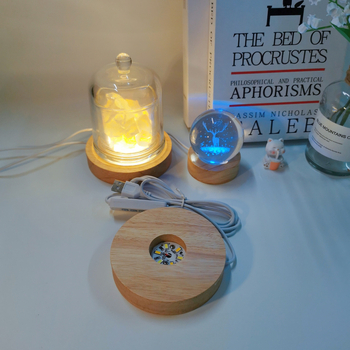 Okrúhla krištáľová guľová základňa na lampu z masívneho dreva na aromaterapiu, ako dekorácia na stôl a nočné svetlo – moderná minimalistická dekorácia do spálne.