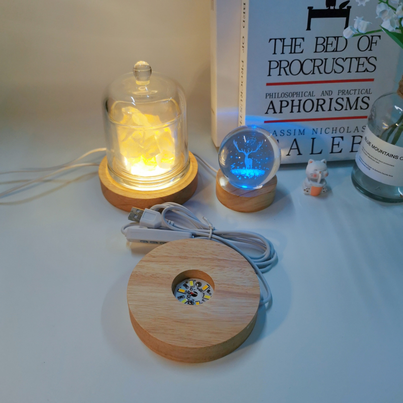 Okrúhla krištáľová guľová základňa na lampu z masívneho dreva na aromaterapiu, ako dekorácia na stôl a nočné svetlo – moderná minimalistická dekorácia do spálne.