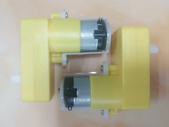 TT reduktor motor, fém tengellyel és nylon fogakkal, okos autókhoz és robotkiegészítőkhöz, L típusú motor