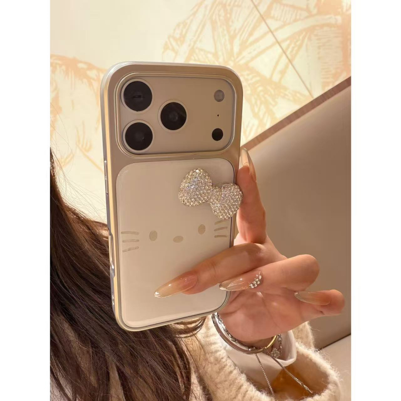 Θήκη για iPhone 17/16 Pro Max σε στυλ Ins, χαριτωμένο γατάκι με φουντωτή μπάλα από γούνες, ανθεκτικό σε γρατζουνιές, γυναικείο στυλ