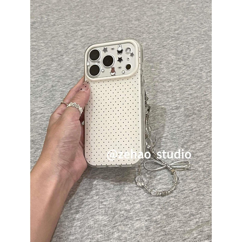 Θήκη iPhone 17 σε στυλ INS με το λαγουδάκι Miffy, διαφανής με πουά μοτίβο, πλήρης κάλυψη και ακριβείς τομές