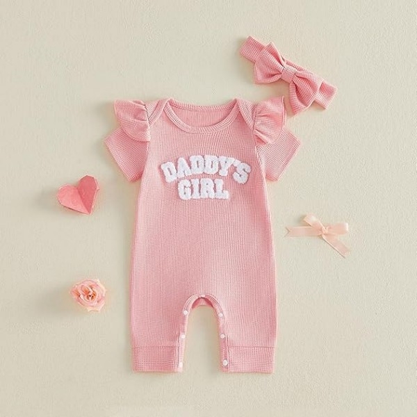 Salopetă pentru bebeluș, fetiță Daddy's Girl, tricot waffle, mânecă scurtă, cu bentiță pentru păr – set din două piese