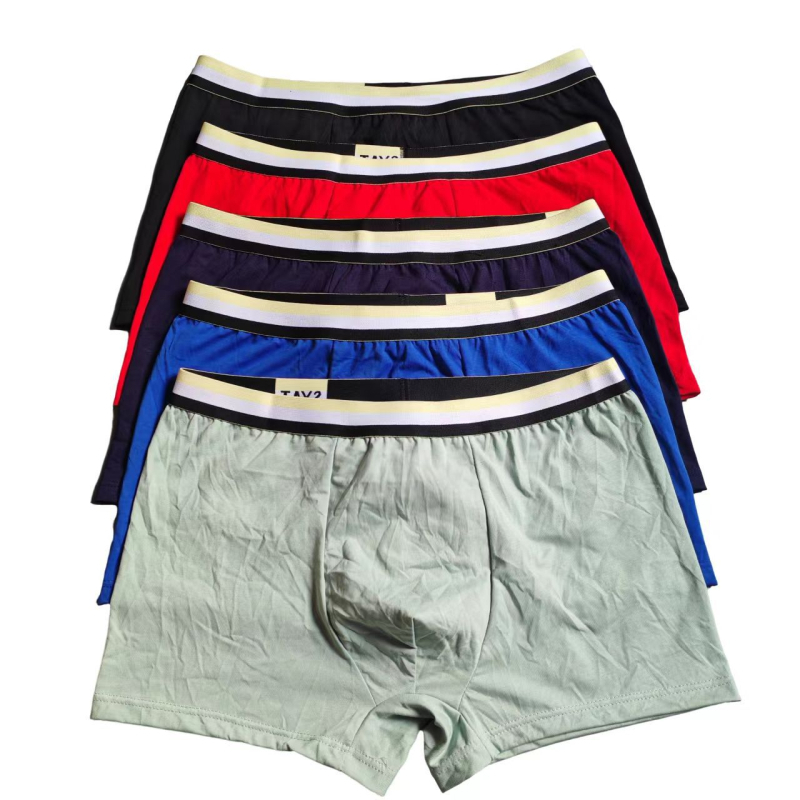 Ανδρικά βαμβακερά boxer briefs, μονόχρωμα, μεσαίας μέσης, ορατές ραφές.
