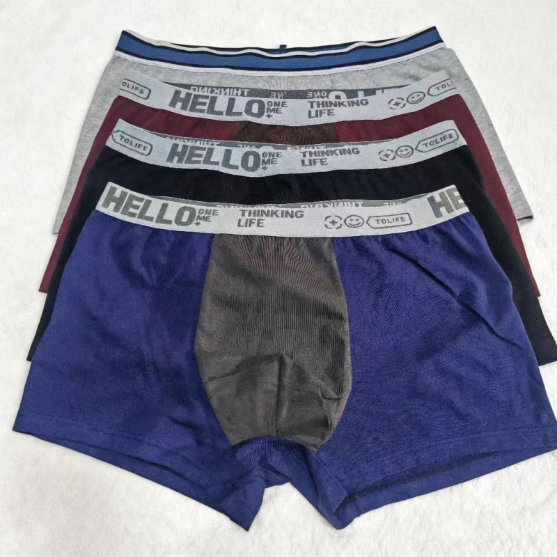Ανδρικά βαμβακερά boxer briefs, μονόχρωμα, μεσαίας μέσης, ορατές ραφές.